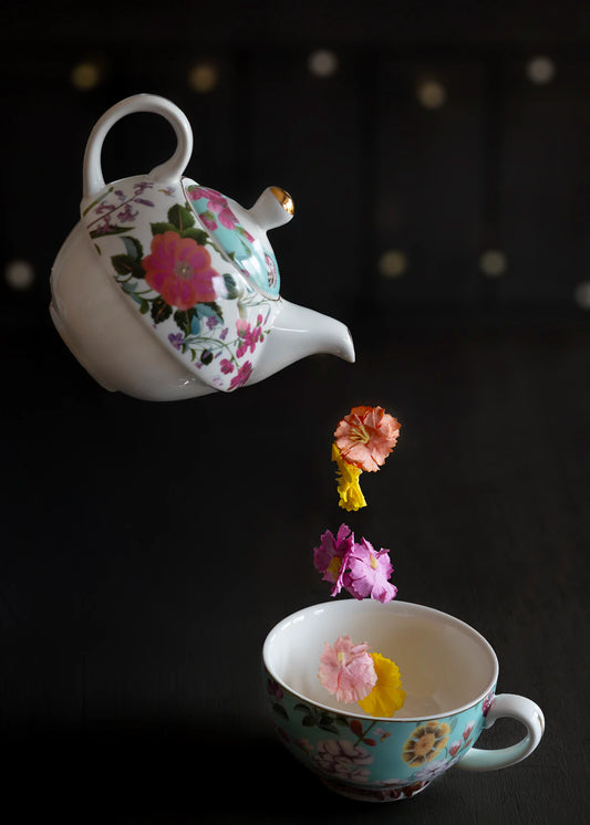 Exploring the Delights of Floral and Fruit Teas